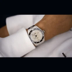 Divers Date 39mm